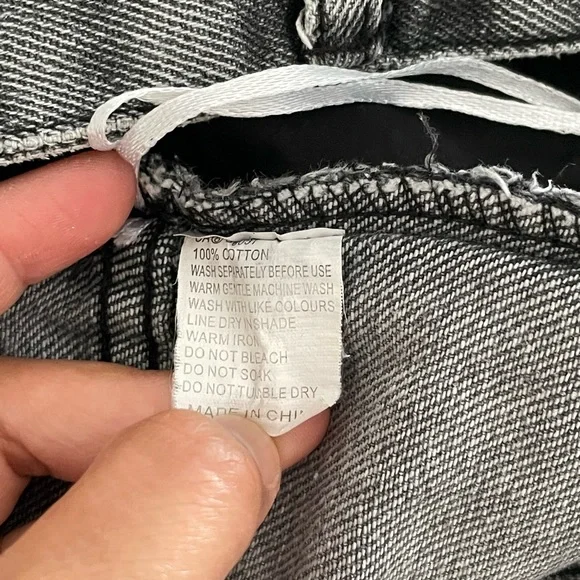 Delilah Heart High Waist Shorts - Picture 5 of 5